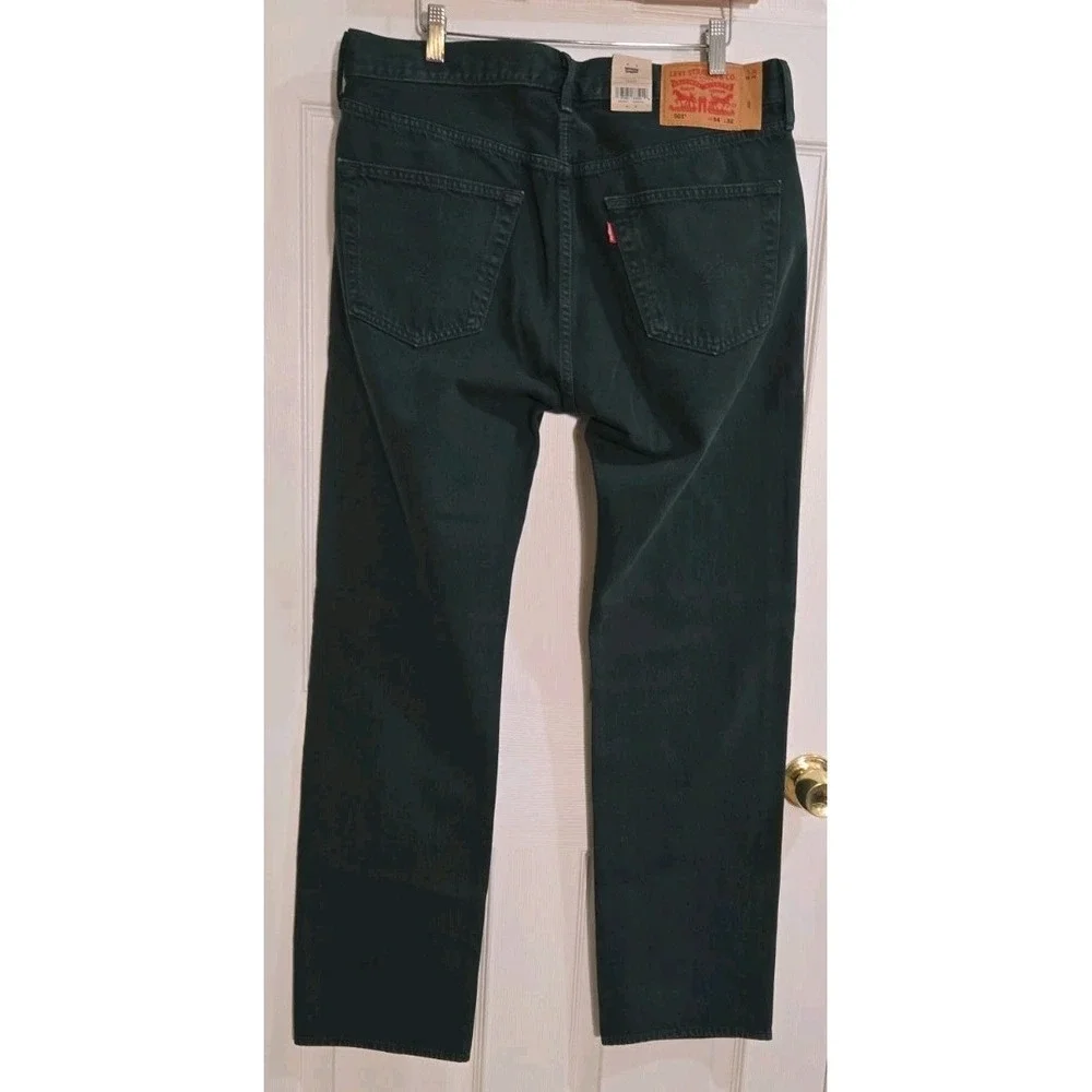Levi's 501 Mens Jeans 34x32 Sits at Waist Relaxed Thigh Straight Leg GREEN